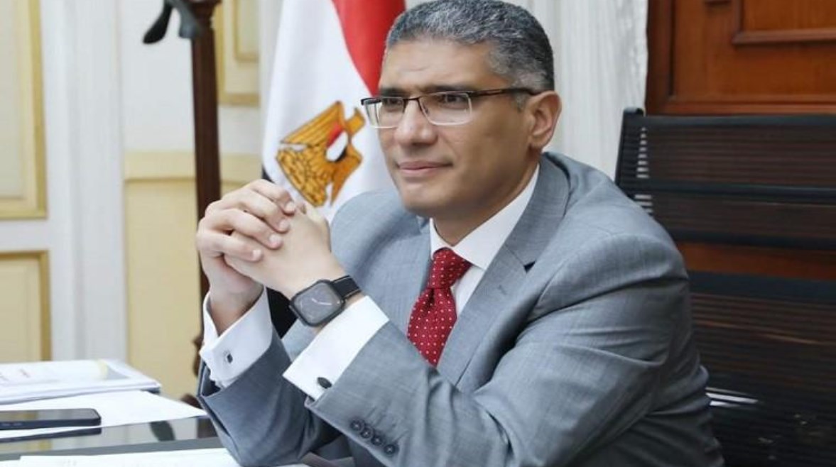 محافظ الجيزة يعتذر عن انقطاع المياه والكهرباء