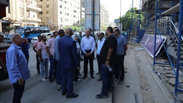 محافظ القاهرة يتابع أعمال إعادة تأهيل مبنى سنترال رمسيس بعد الحريق|(صور)
