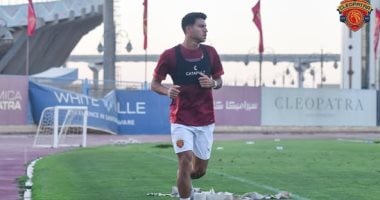 محمد عادل يشارك في تدريبات سيراميكا بعد التعافى من الإصابة استعدادا للموسم الجديد