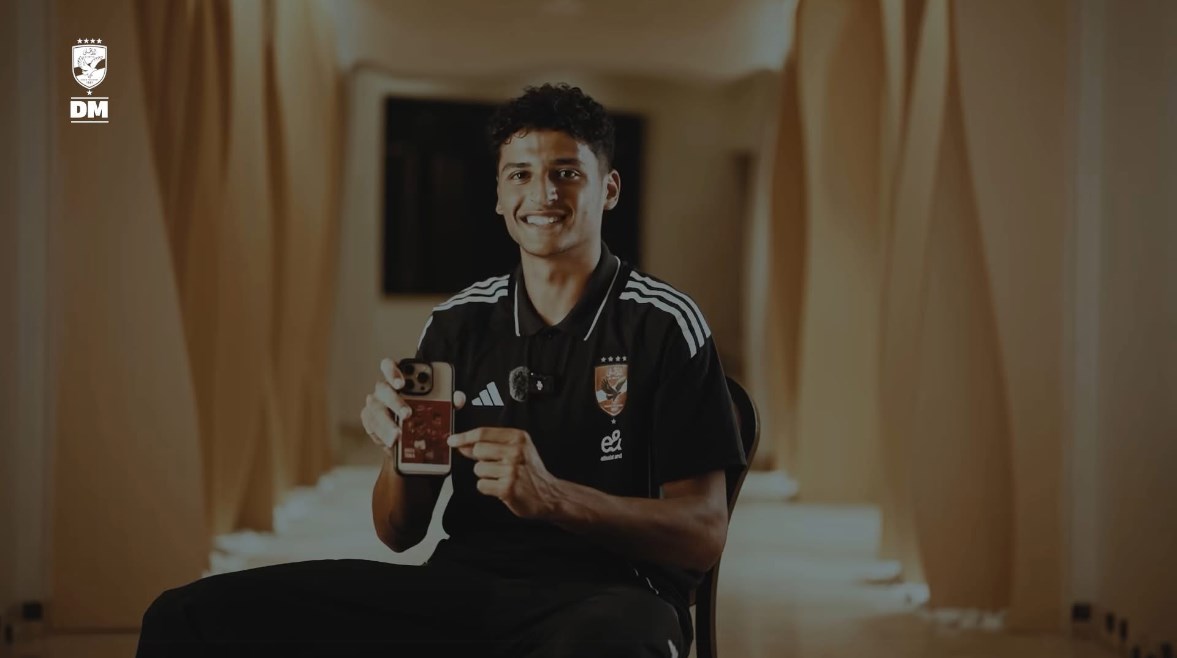 محمد عبدالله: أحلم أن أكون هدافا تاريخيا للأهلي