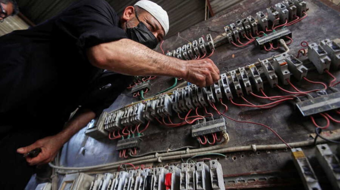 مصر تستورد 370 ألف برميل ديزل يوميا.. ما علاقة وقف تخفيف الأحمال؟