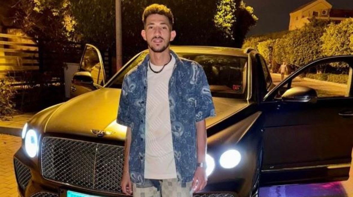 من زنزانة الاتهام إلى حفلات الساحل.. ماذا فعل أحمد فتوح؟