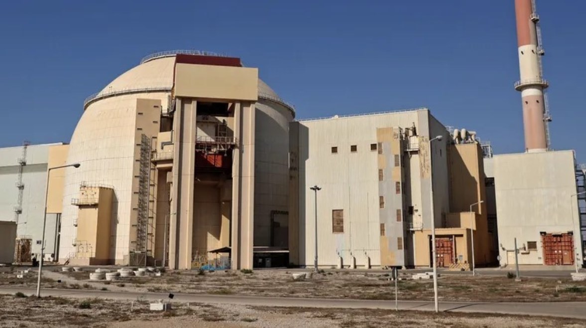 “موافقة مشروطة”.. إيران لا تمانع استقبال فريق فني من “الطاقة الذرية”