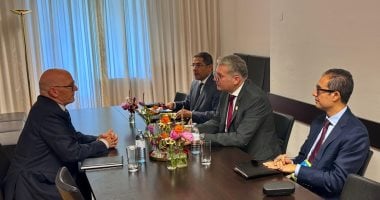 وزير البترول يجتمع اجتماعا مع نائب وزير طاقة ألبرتا الكندية لبحث سبل التعاون