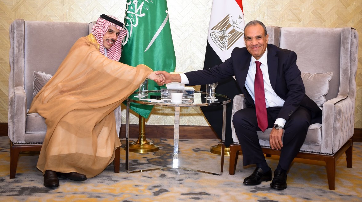 وزير الخارجية عن محاولات الوقيعة مع السعودية: علاقتنا أخوية وراسخة