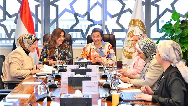 وزيرة التنمية المحلية تباشر مهامها.. وتؤكد أهمية التنسيق بين جميع القطاعات لضمان سير العمل